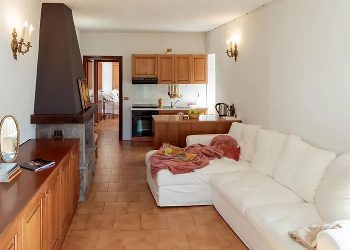 Casa Coslia - By Lovecomo Feriehus Pianello Del Lario