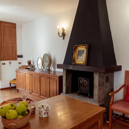 Сasa de vacaciones Casa Coslia - By Lovecomo Pianello Del Lario