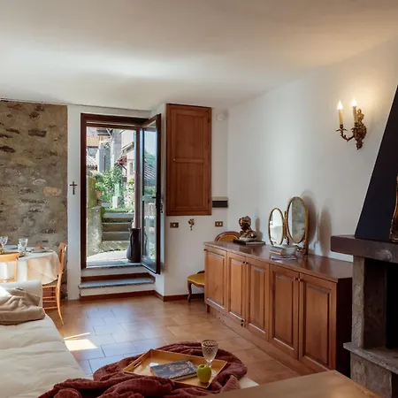 Holiday home Casa Coslia - By Lovecomo
