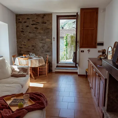 Holiday home Casa Coslia - By Lovecomo